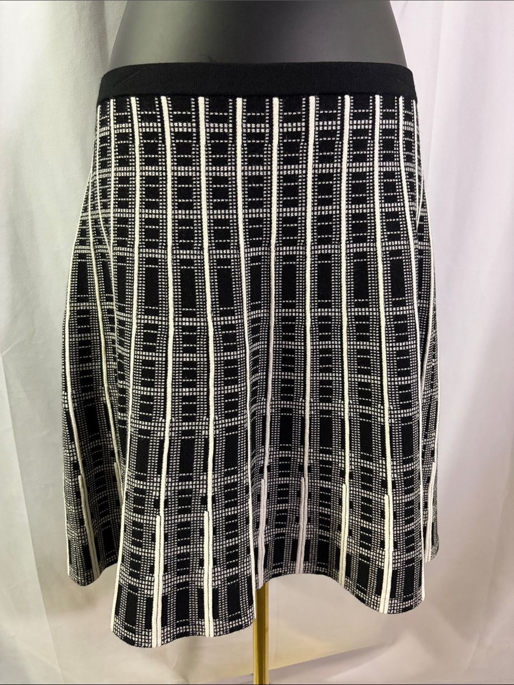 Cupio Black & White Printed Textured Knit A-Line Midi Skirt